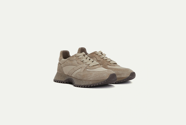 Sneaker