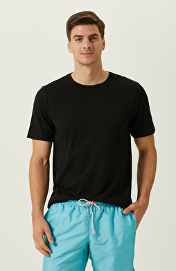 Siyah Kısa Kollu Bisiklet Yaka T-shirt