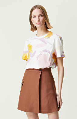 Beyaz Pembe Bisiklet Yaka T-Shirt