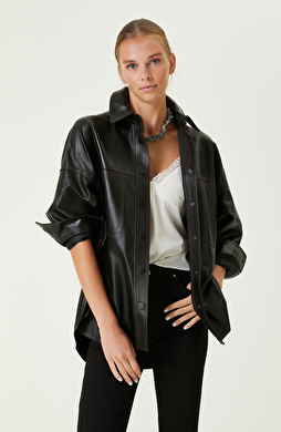 Siyah Çıt Çıt Kapamalı Deri Gömlek