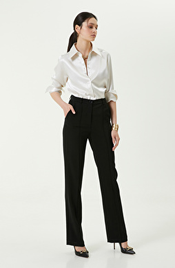 Dikiş Detaylı Bol Paça Siyah Pantolon