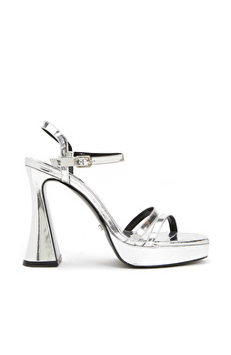 Silver Kadın Deri Sandalet