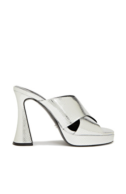 Gümüş Rengi Kadın Deri Terlik