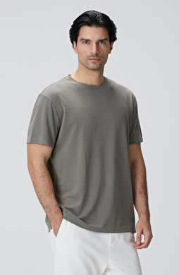Haki Basic T-shirt Haki Basic T-shirt