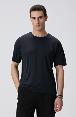 Siyah T-shirt Siyah T-shirt
