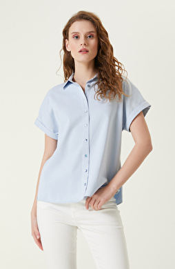  Açık Mavi Gömlek