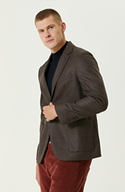 Kahverengi Yün Ceket Kahverengi Yün Ceket