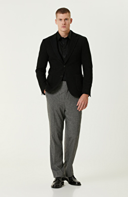 Gri Yün Karışımlı Pantolon Gri Yün Karışımlı Pantolon