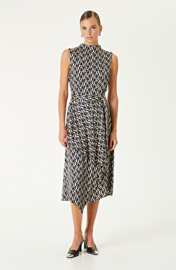 Lacivert-Kırık Beyaz Desenli Midi Elbise Lacivert-Kırık Beyaz Desenli Midi Elbise