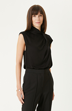 Black Black Blouse