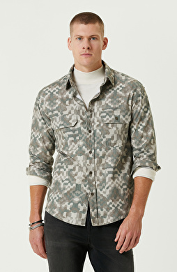 Haki Kamuflaj Desenli Dış Gömlek Haki Kamuflaj Desenli Dış Gömlek