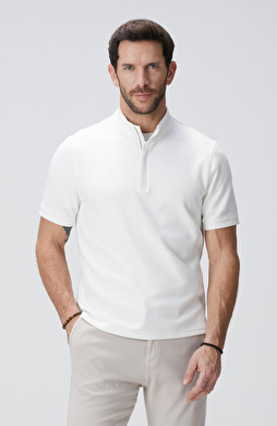 Kırık Beyaz Kısa Kollu Sweatshirt Kırık Beyaz Kısa Kollu Sweatshirt