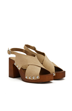 Bej Kadın Süet Sandalet