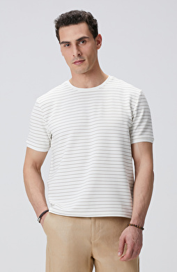 Kırık Beyaz Bej T-shirt Kırık Beyaz Bej T-shirt