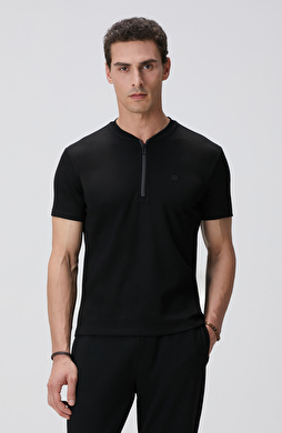 Siyah T-shirt Siyah T-shirt