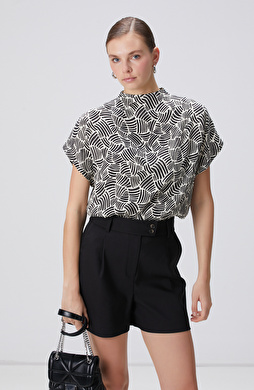 Siyah Kırık Beyaz Desenli Bluz