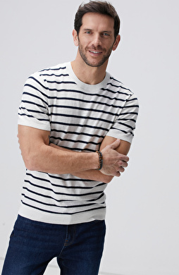 Beyaz Keten Karışımlı Kazak