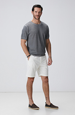 Kırık Beyaz Diyagonal Şort