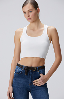 Kırıkbeyaz  Büstiyer