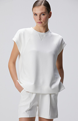 Kırık Beyaz Sweatshirt