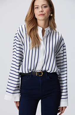 Lacivert Kırık Beyaz Gömlek Lacivert Kırık Beyaz Gömlek