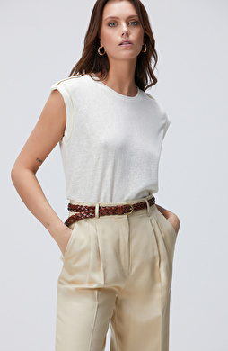 Kırık Beyaz Apoletli Baskılı T-shirt