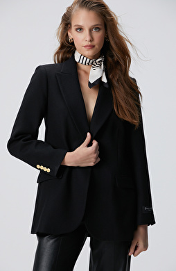 Siyah Yün Karışımlı Ceket