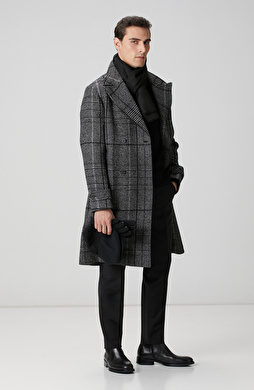 Siyah Yün Karışımlı Palto