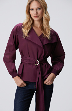 Vişne Yakası Trikolu Gömlek Vişne Yakası Trikolu Gömlek