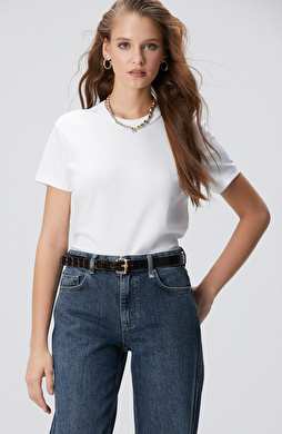 Kırık Beyaz Basic T-shirt