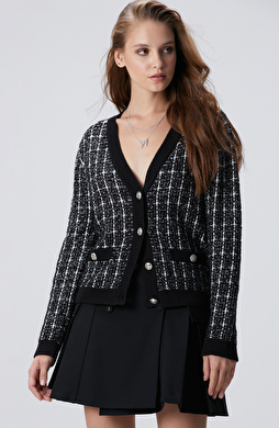 Siyah Beyaz Yün Karışımlı Hırka Siyah Beyaz Yün Karışımlı Hırka