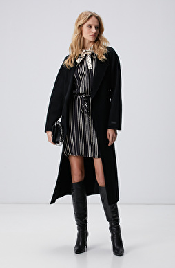 Siyah Beyaz Çizgili Gömlek Elbise Siyah Beyaz Çizgili Gömlek Elbise