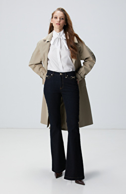 İndigo Aksesuarlı Flare Kalıp Denim Pantolon İndigo Aksesuarlı Flare Kalıp Denim Pantolon