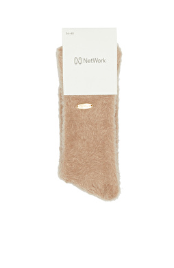 Bej Peluş Detaylı Kadın Çorap