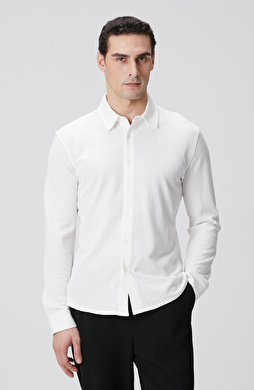 Beyaz Uzun Kollu Örme Gömlek