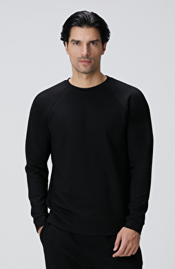 Siyah Bisiklet Yaka Basic Sweatshirt