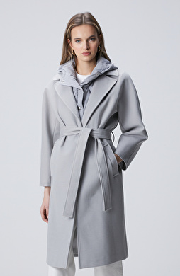 Gri İçi Çıkarılabilir Mostralı Manto