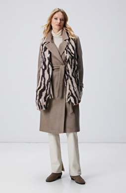 Vizon Diyagonal Desen Kuşaklı Uzun Palto Vizon Diyagonal Desen Kuşaklı Uzun Palto