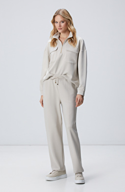 Taş Nervür Detaylı Eşofman Taş Nervür Detaylı Eşofman