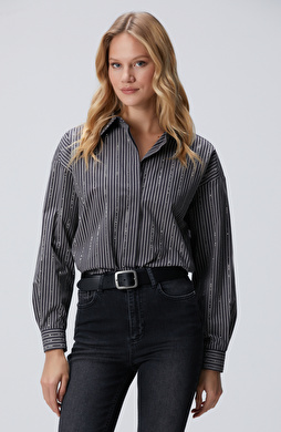 Antrasit Çizgi Desenli Oversize Gömlek Antrasit Çizgi Desenli Oversize Gömlek