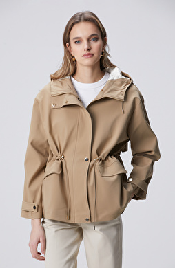 Bej Kapüşonlu Mont