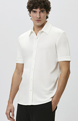 Slim Fit Kırık Beyaz Kısa Kol Örme Gömlek