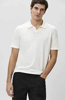 Kırık Beyaz Apaj Yaka Kısa Kol Basic Kazak