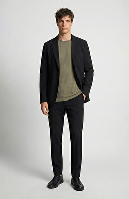 Siyah Armürlü Bağcıklı Takım Elbise