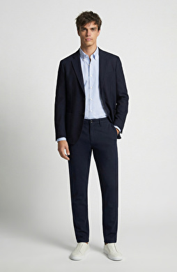 Siyah Jakarlı Örme Ceket