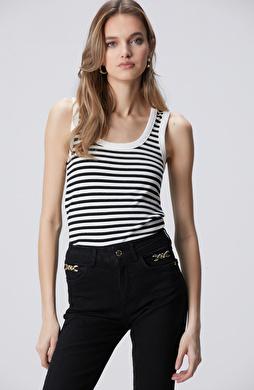 Siyah Beyaz Çizgili Örme Atlet