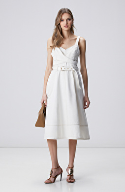 Kırık Beyaz Dikiş Detaylı Midi Denim Elbise