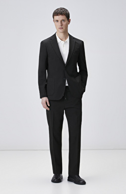 Slim Fit Siyah Çizgili Takım Elbise