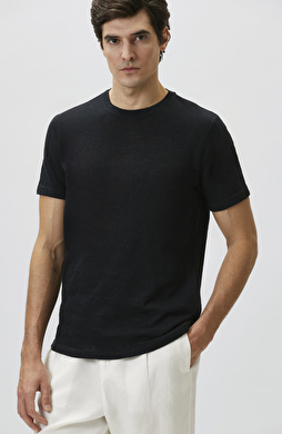 Navy Blue Basic T-shirt