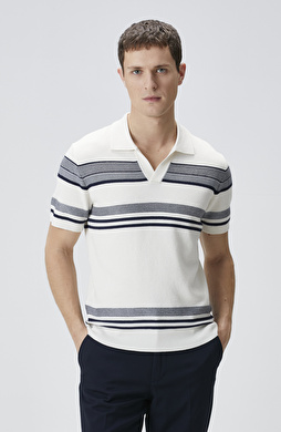 Kırık Beyaz Çizgili Triko Kazak